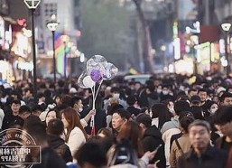 《新品玩具测试员》动漫全汉化版：最新上线引发热议