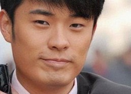 韶关市年轻演员热衷探索新媒体，关注www.199麻豆最新版下载的最新动态