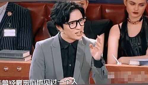 揭秘“啪啪视频免费版”：热门资源背后的真实现状