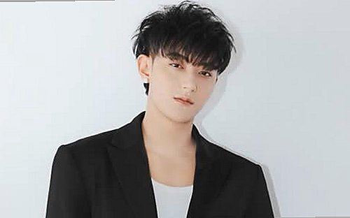 小🐔🐔伸进🈲🔞🔞A官方版下载：最新版本介绍与资源推荐